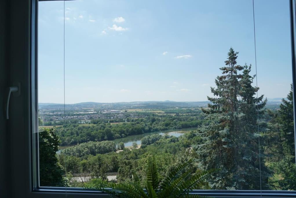 Ferienhaus Mit Schoener Aussicht Weitersburg Bagian luar foto