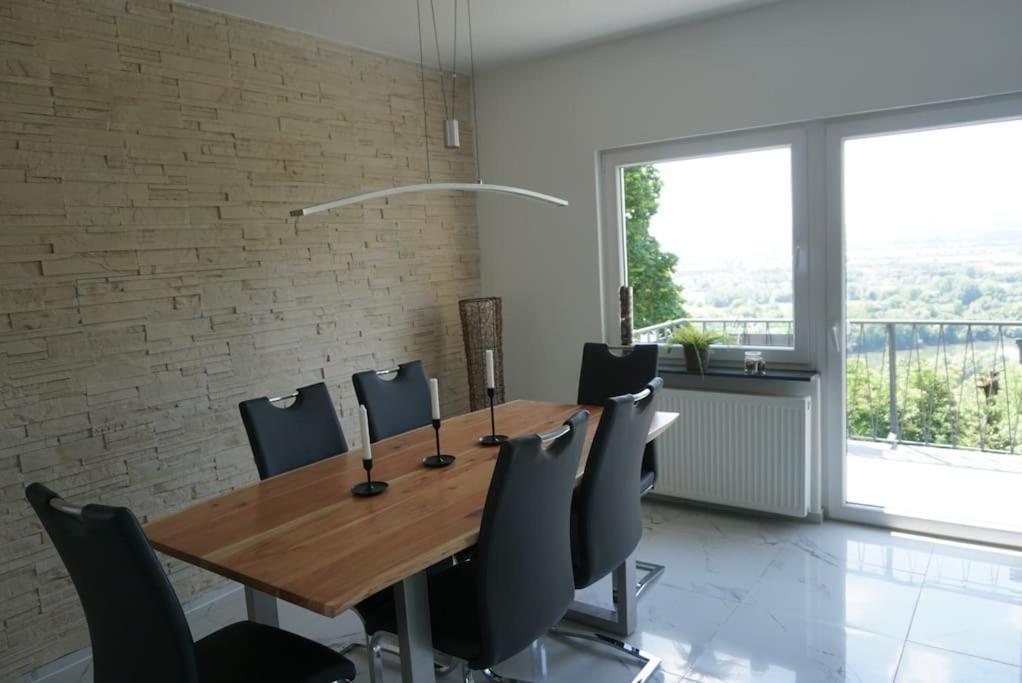 Ferienhaus Mit Schoener Aussicht Weitersburg Bagian luar foto