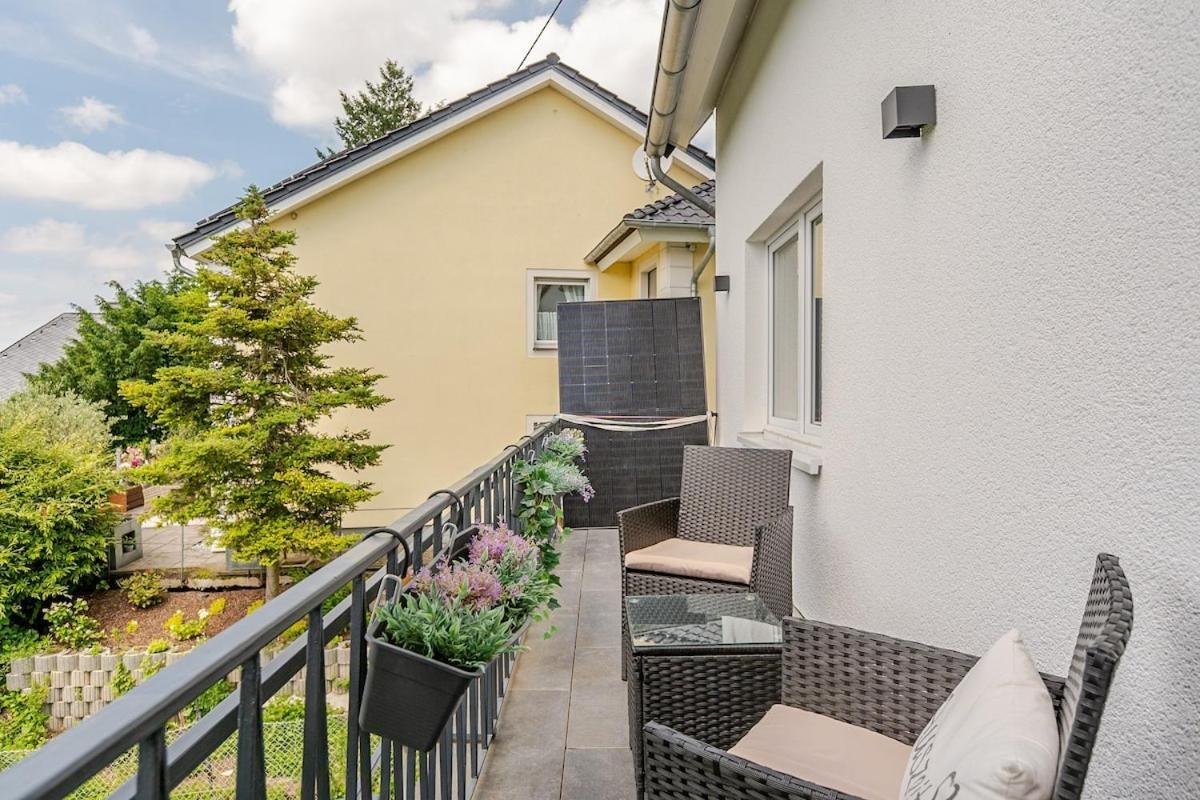 Ferienhaus Mit Schoener Aussicht Weitersburg Bagian luar foto